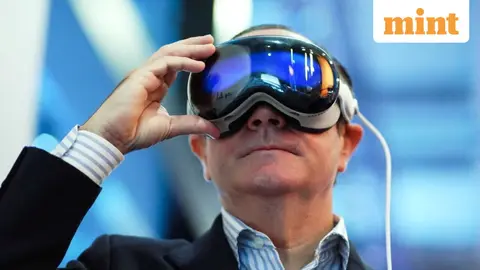 苹果 Vision Pro 硬件负责人跳槽 OpenAI 负责 AI 设备研发