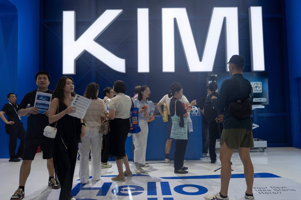 月之暗面 Kimi K3 因需求激增暂停新用户订阅
