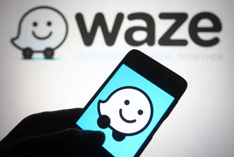 Waze 推出 Gemini 驱动的对话导航与摩托车模式