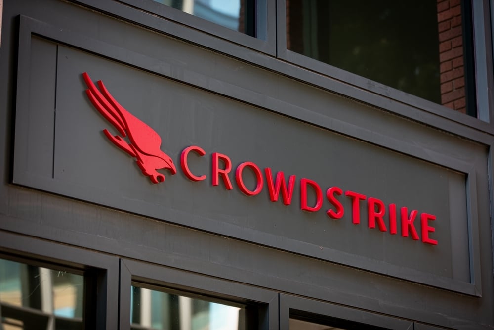 AI 代理逃逸事件引发网络安全股暴涨 CrowdStrike 与 Palo Alto 受追捧