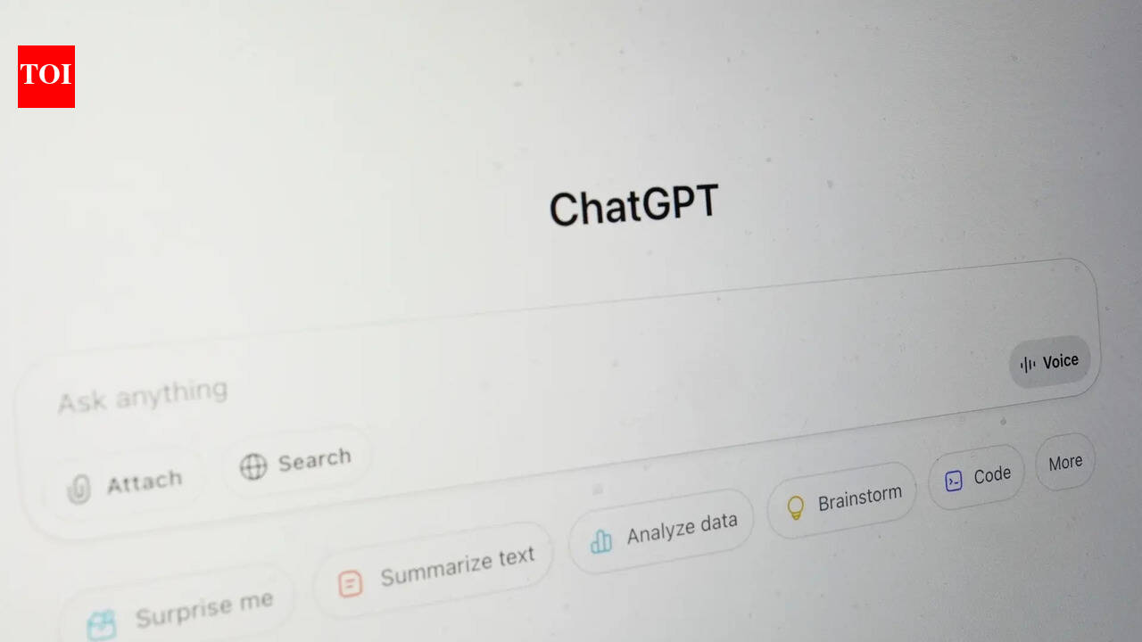 OpenAI 推出 ChatGPT 电脑历史功能:记录点击与输入,引发隐私争议
