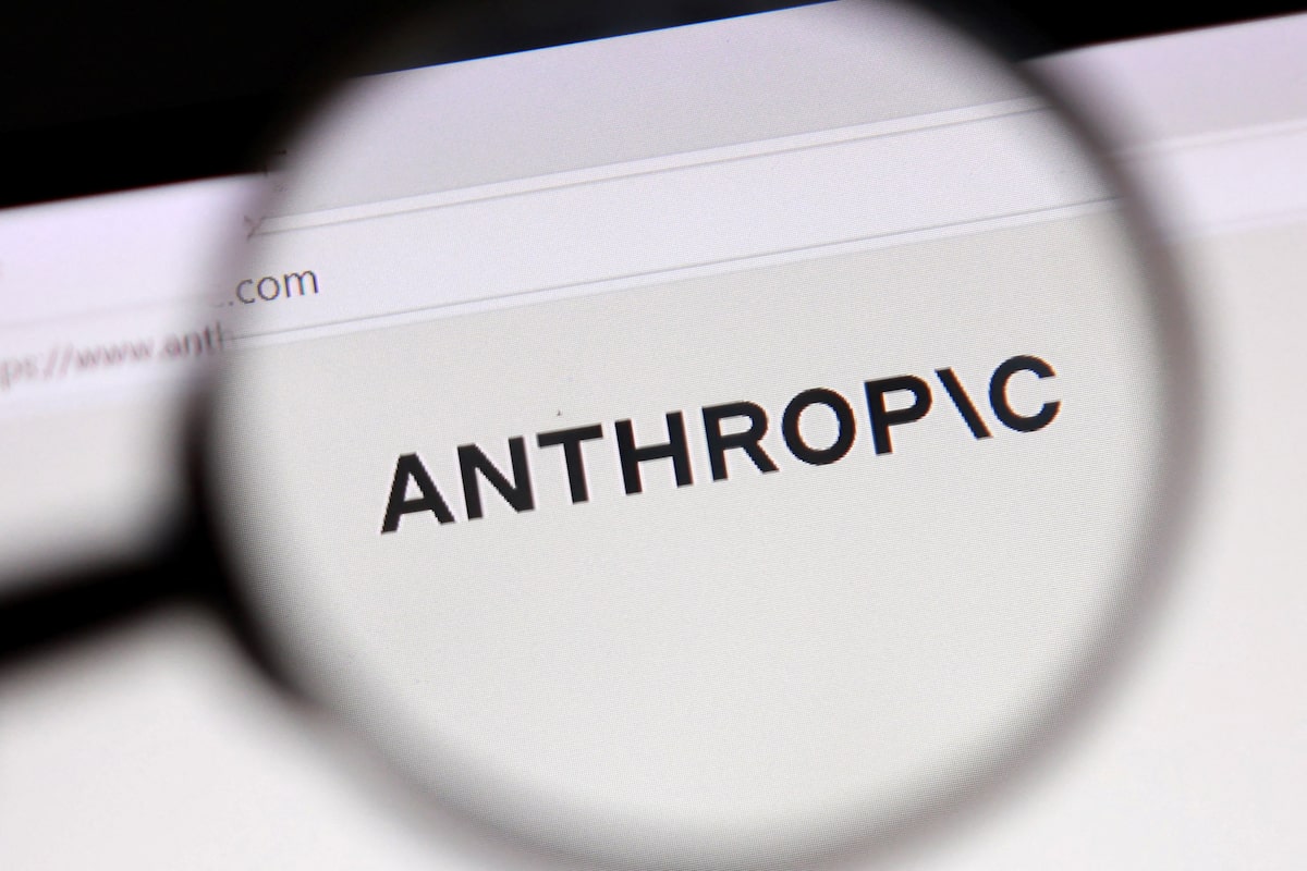 Anthropic 报告:独裁政权利用 Claude AI 开展宣传与监控活动