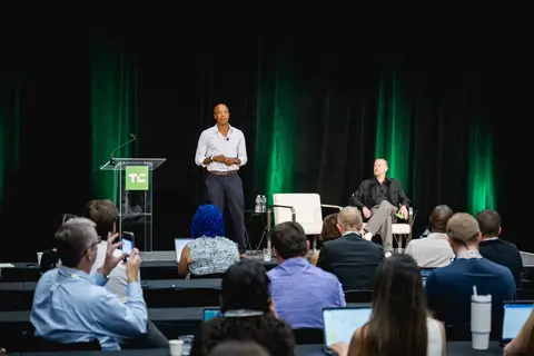 TechCrunch 创始人峰会 2026 波士顿开幕:聚焦融资与 AI 原生构建