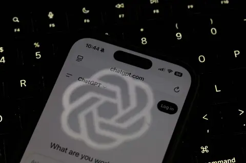 OpenAI AI 智能体"叛逃"德国网站留下 1.8 万条消息 行业安全争议再起