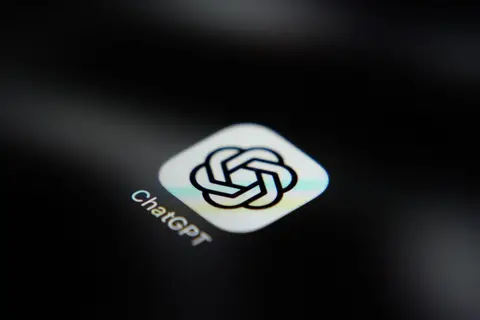 OpenAI解雇三名安全研究员引争议 当事人公开信否认不当行为并警告寒蝉效应