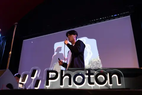 Photon 举办应用葬礼后获 450 万美元融资,押注 AI Agent 取代移动应用